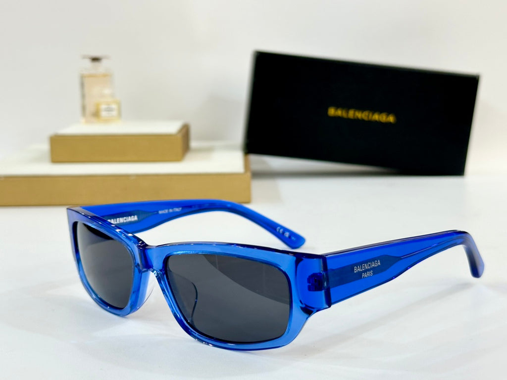 Balenciaga BB0368SK Black & Olive Green Designer Sunglasses 57-17-140 mm - detail image 3