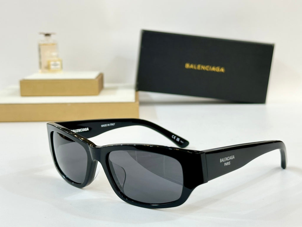 Balenciaga BB0368SK Black & Olive Green Designer Sunglasses 57-17-140 mm - detail image 4