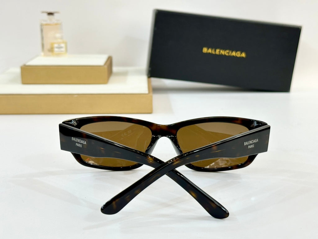 Balenciaga BB0368SK Black & Olive Green Designer Sunglasses 57-17-140 mm - detail image 7
