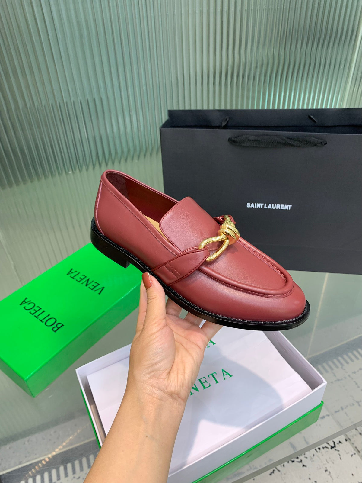 Bottega Veneta 40.41.42 Black & Red Loafers EU 35-42 - detail image 5