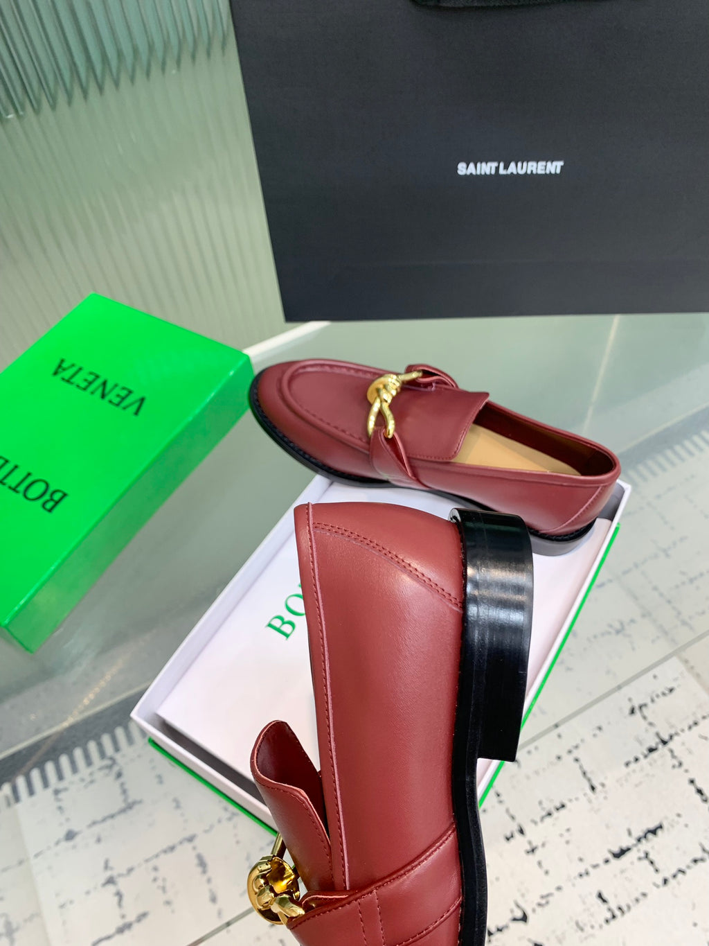 Bottega Veneta 40.41.42 Black & Red Loafers EU 35-42 - detail image 8