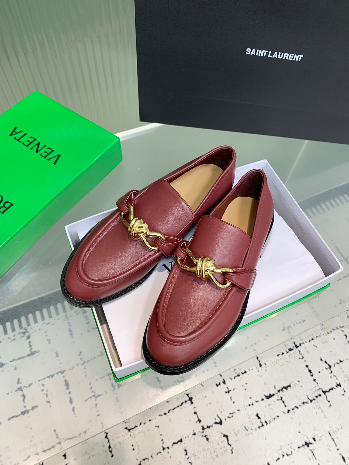 Bottega Veneta 40.41.42 Black & Red Loafers EU 35-42 - detail image 3