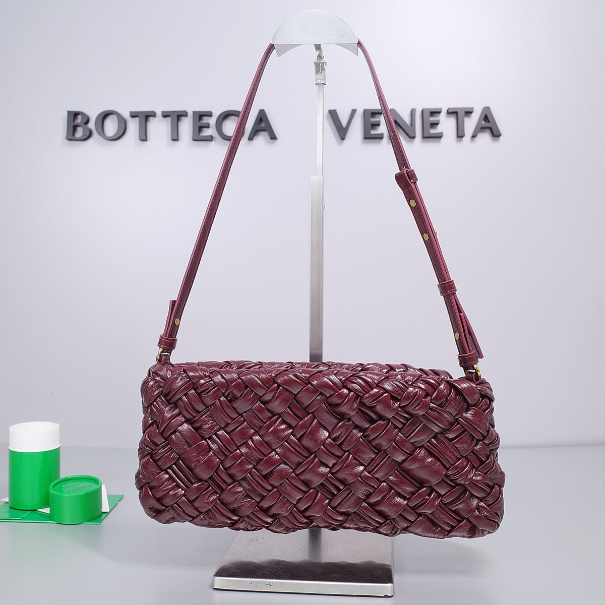Bottega Veneta 785780 Purple & Red Designer Handbag - detail image 4