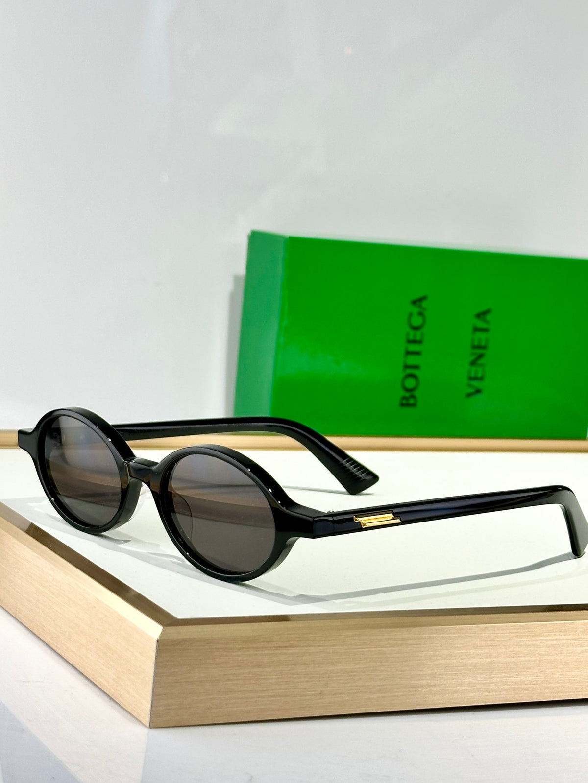 Bottega Veneta BV1388S Green Designer Sunglasses 47-19 mm - detail image 7