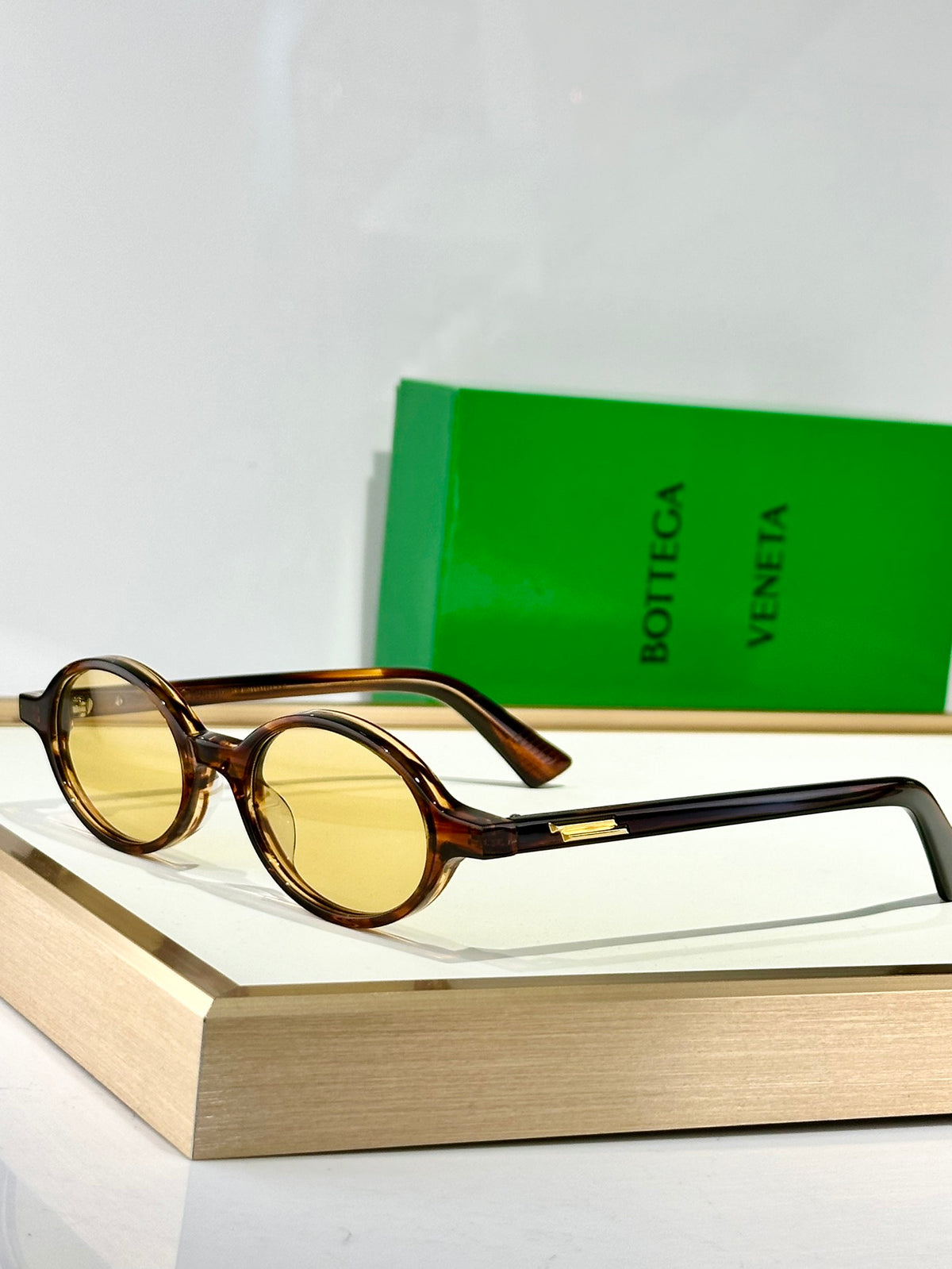 Bottega Veneta BV1388S Green Designer Sunglasses 47-19 mm - detail image 6