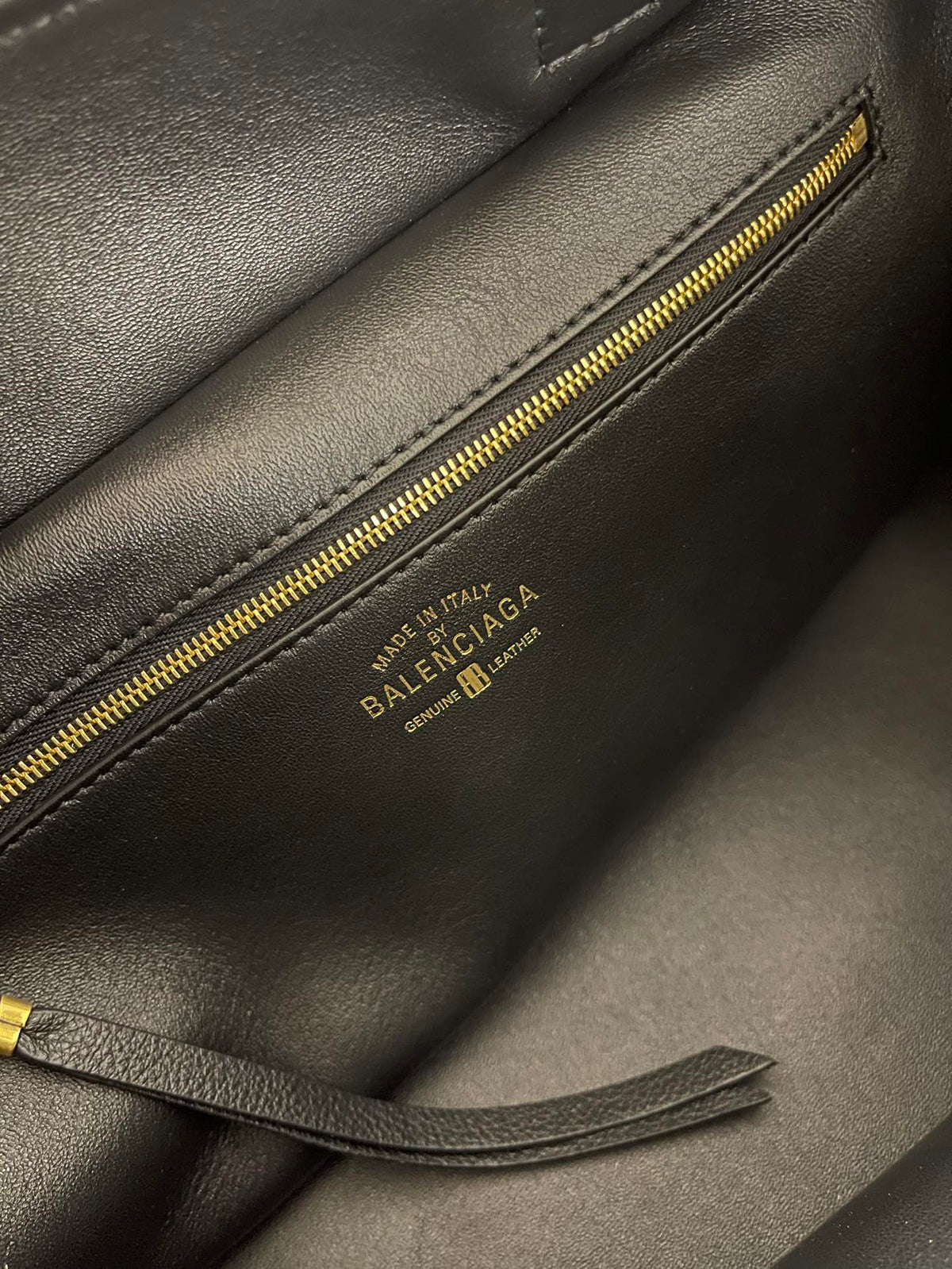 Balenciaga CM6310 Black & Red Clutch Bag Edition 2 - detail image 6