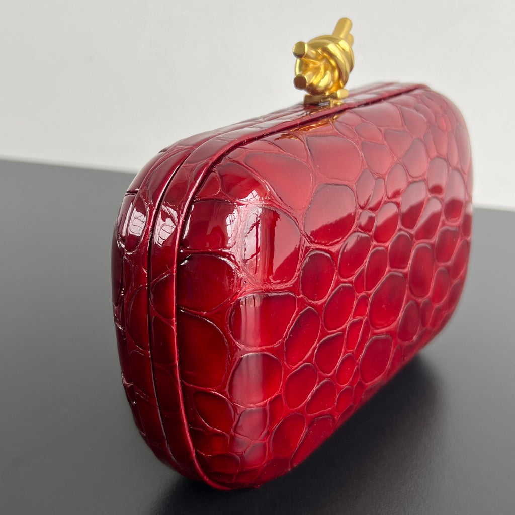 Bottega Veneta 20X12X5 Red Designer Handbag - detail image 2