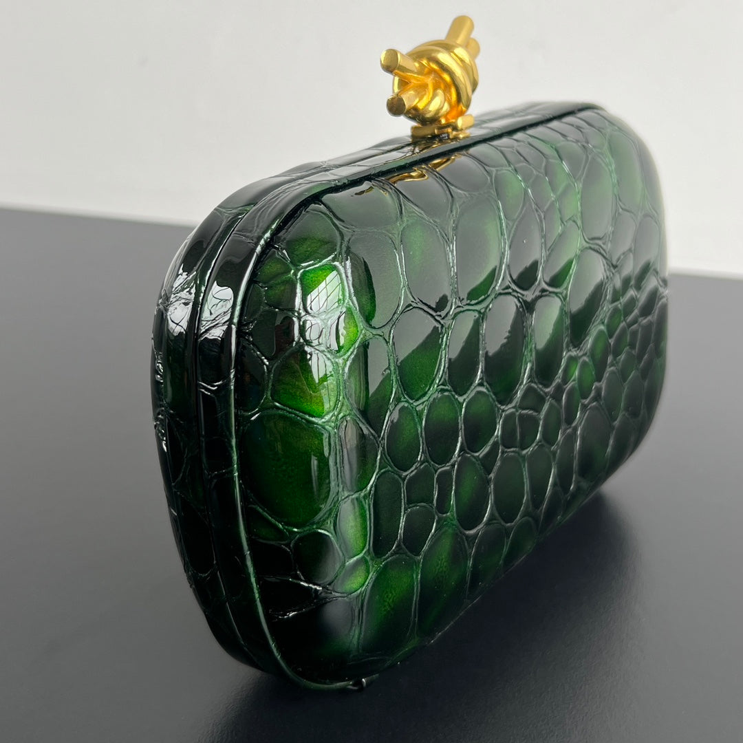 Bottega Veneta 20X12X5 Black & Green Designer Handbag - detail image 2