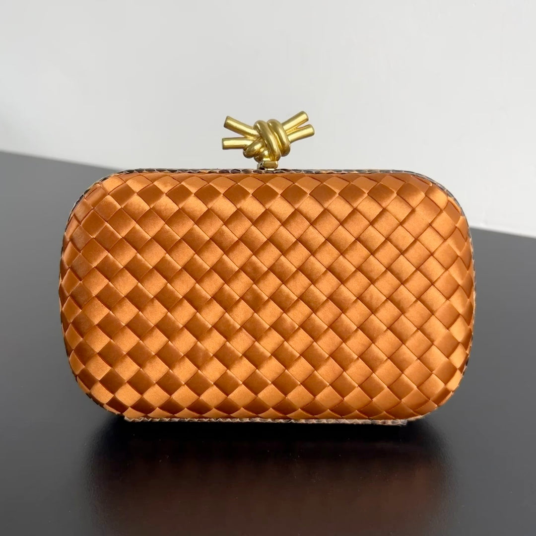 Bottega Veneta Orange Designer Handbag Edition 47