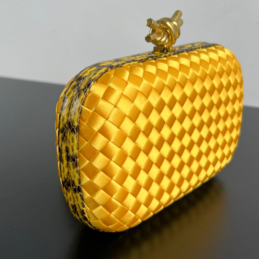Bottega Veneta 20X12X5 Yellow Designer Handbag - detail image 2