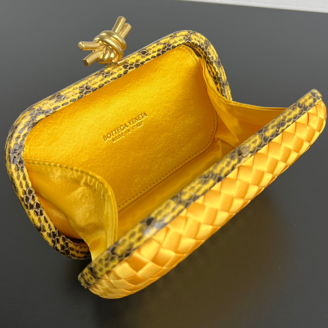 Bottega Veneta 20X12X5 Yellow Designer Handbag - detail image 5