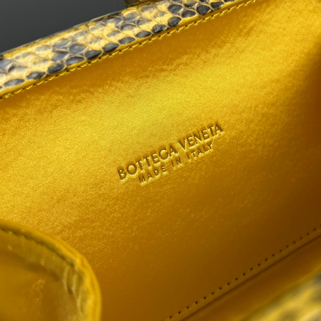 Bottega Veneta 20X12X5 Yellow Designer Handbag - detail image 9