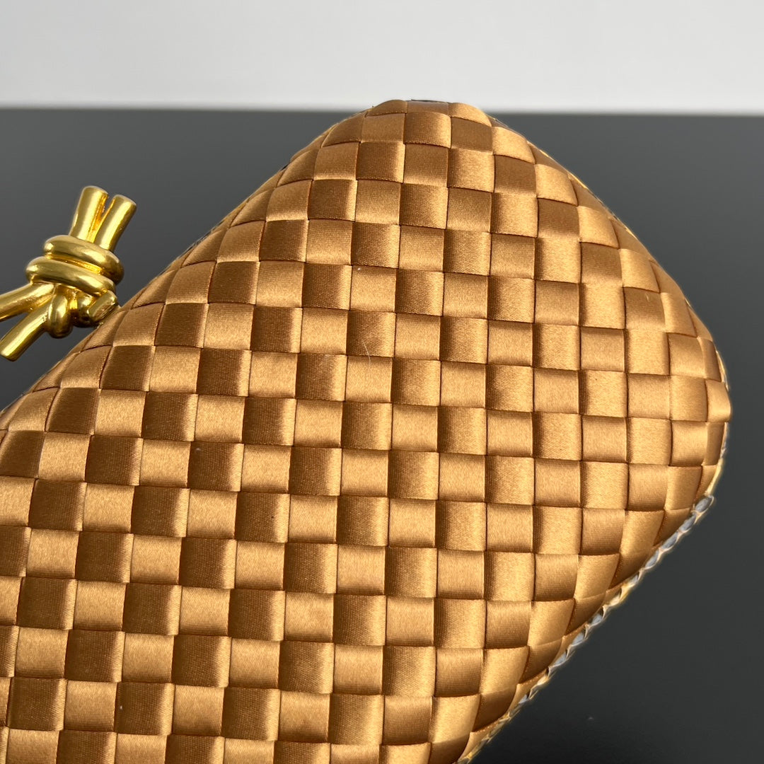 Bottega Veneta 20X12X5 Orange Designer Handbag - detail image 8