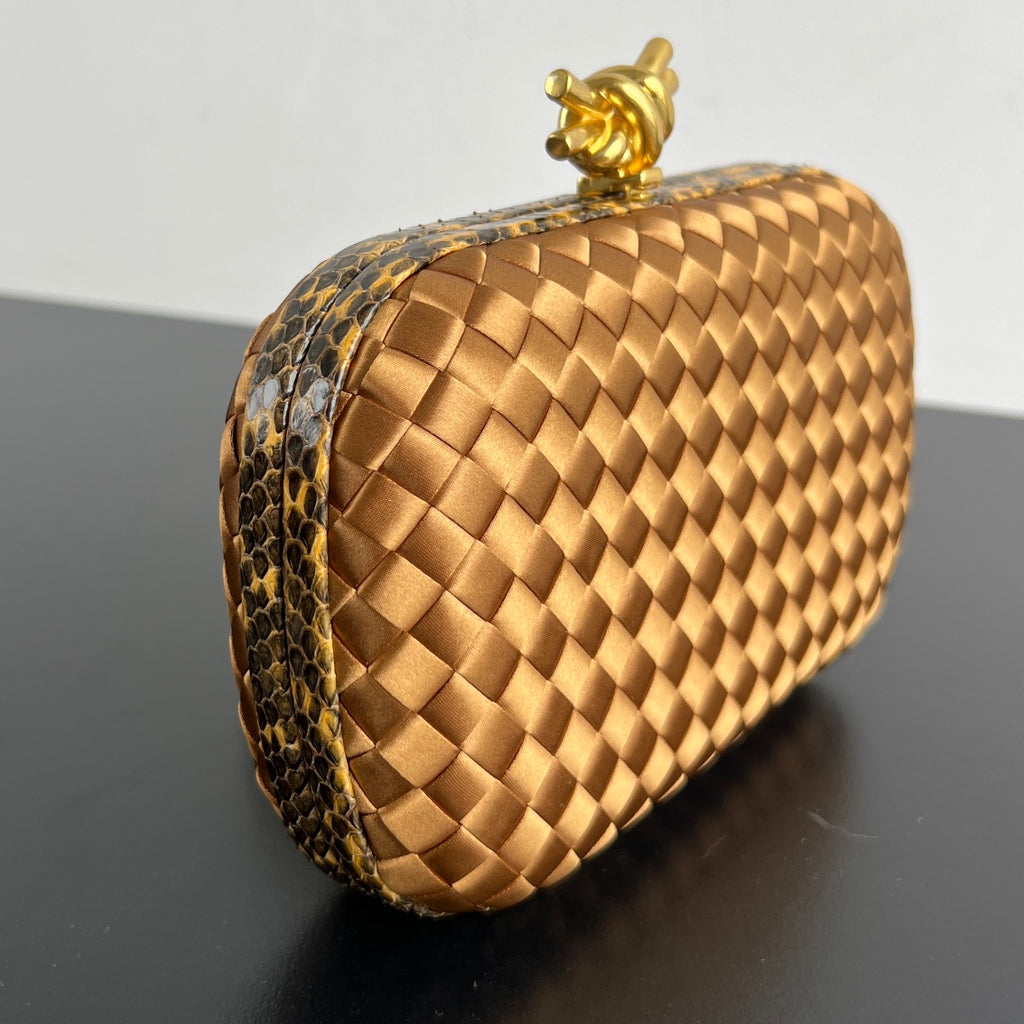 Bottega Veneta 20X12X5 Orange Designer Handbag - detail image 2