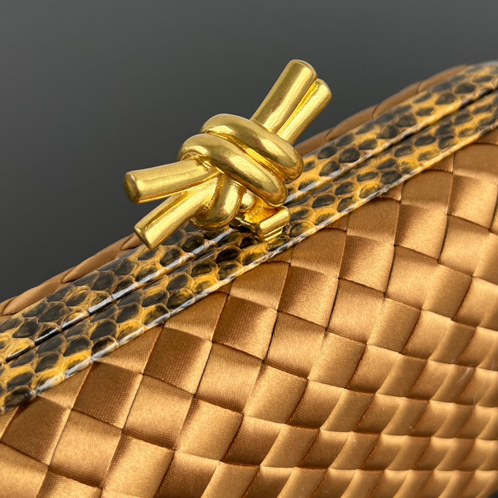 Bottega Veneta 20X12X5 Orange Designer Handbag - detail image 7
