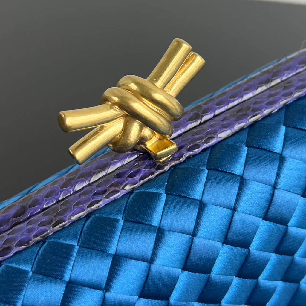 Bottega Veneta 20X12X5 Blue Designer Handbag Edition 3 - detail image 5