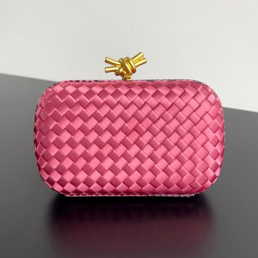 Bottega Veneta Pink Designer Handbag Edition 17