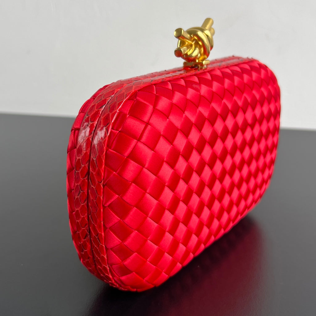 Bottega Veneta 20X12X5 Red Designer Handbag Edition 2 - detail image 2
