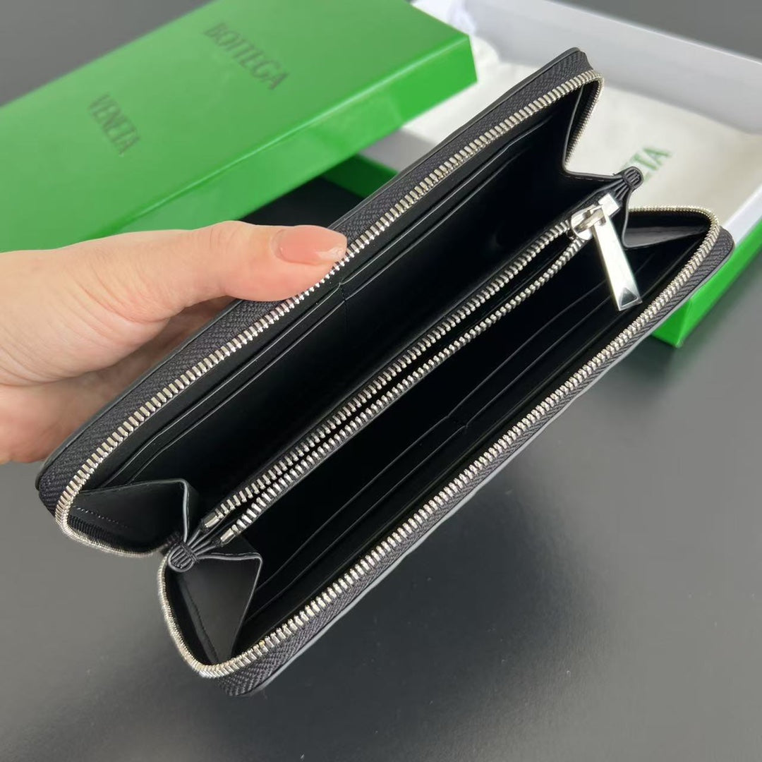 Bottega Veneta 19X10X2 Black & Green Designer Wallet - detail image 5