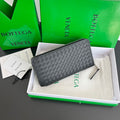Bottega Veneta Green Designer Wallet Edition 17