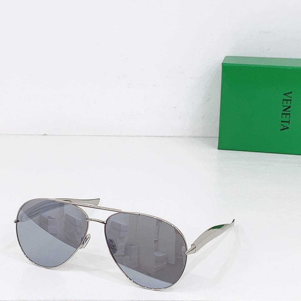 Bottega Veneta BV1305S Green Designer Sunglasses 64-13-135 mm Edition 2 - detail image 3