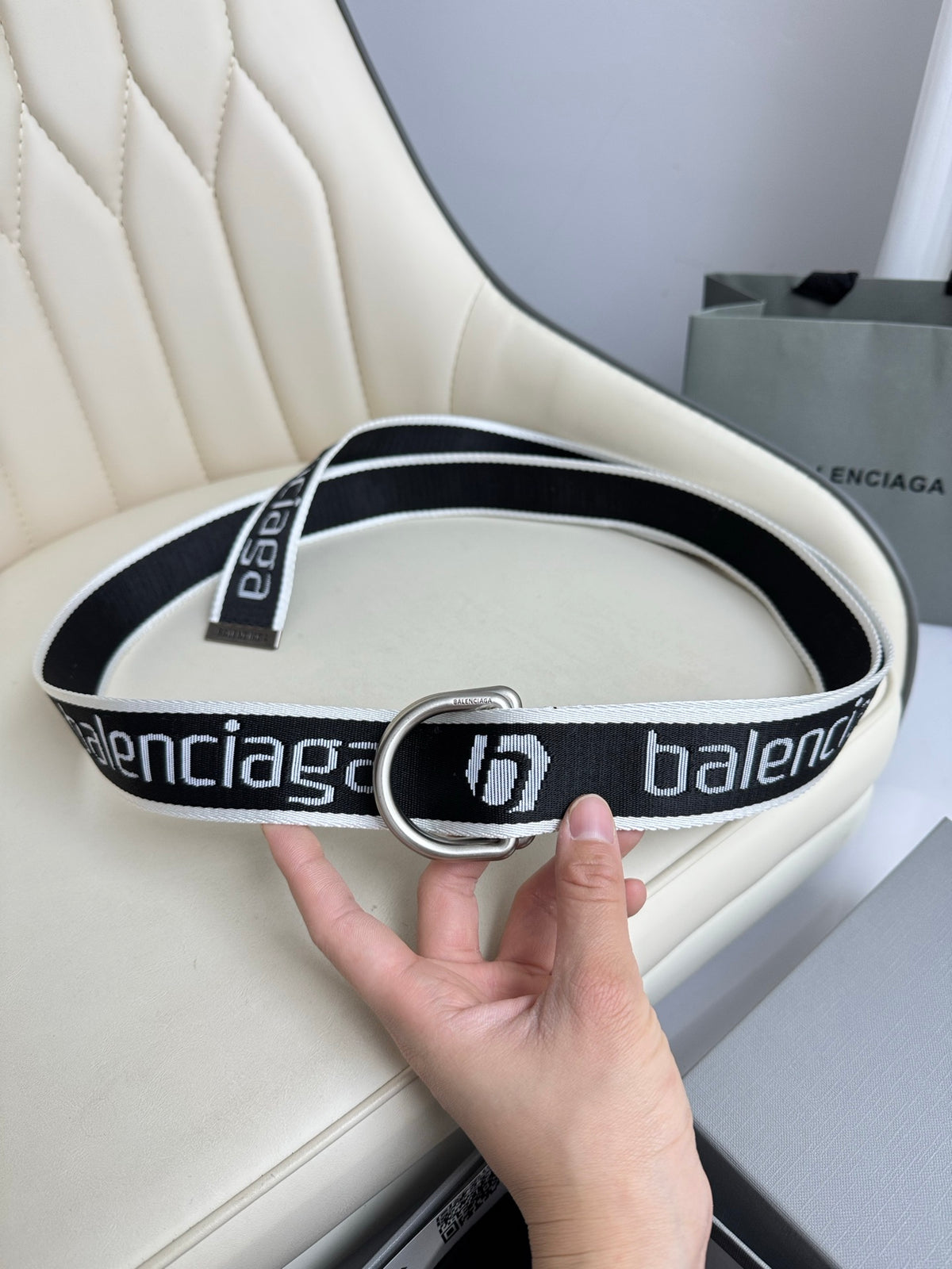 Balenciaga 7944852AA381090 Black & White Designer Belt - detail image 8