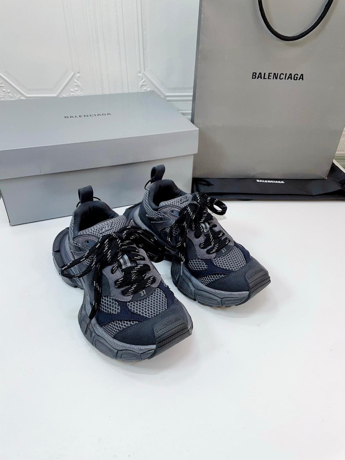 Balenciaga Black Sneakers EU 35-46 Edition 7 - detail image 3