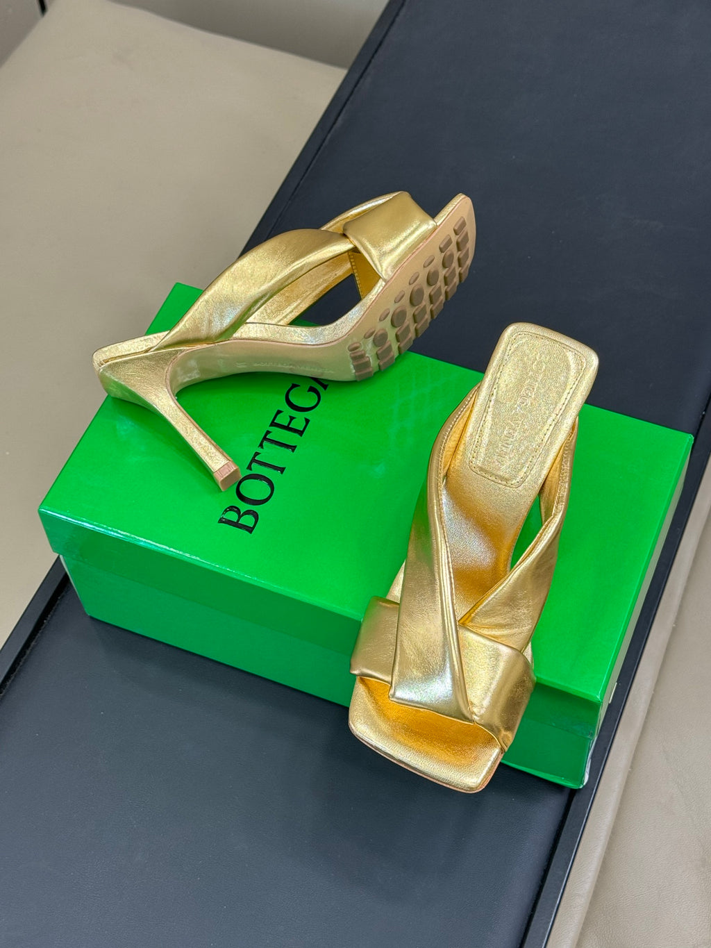 Bottega Veneta Green & Gold Sandals EU 35-41 - detail image 5