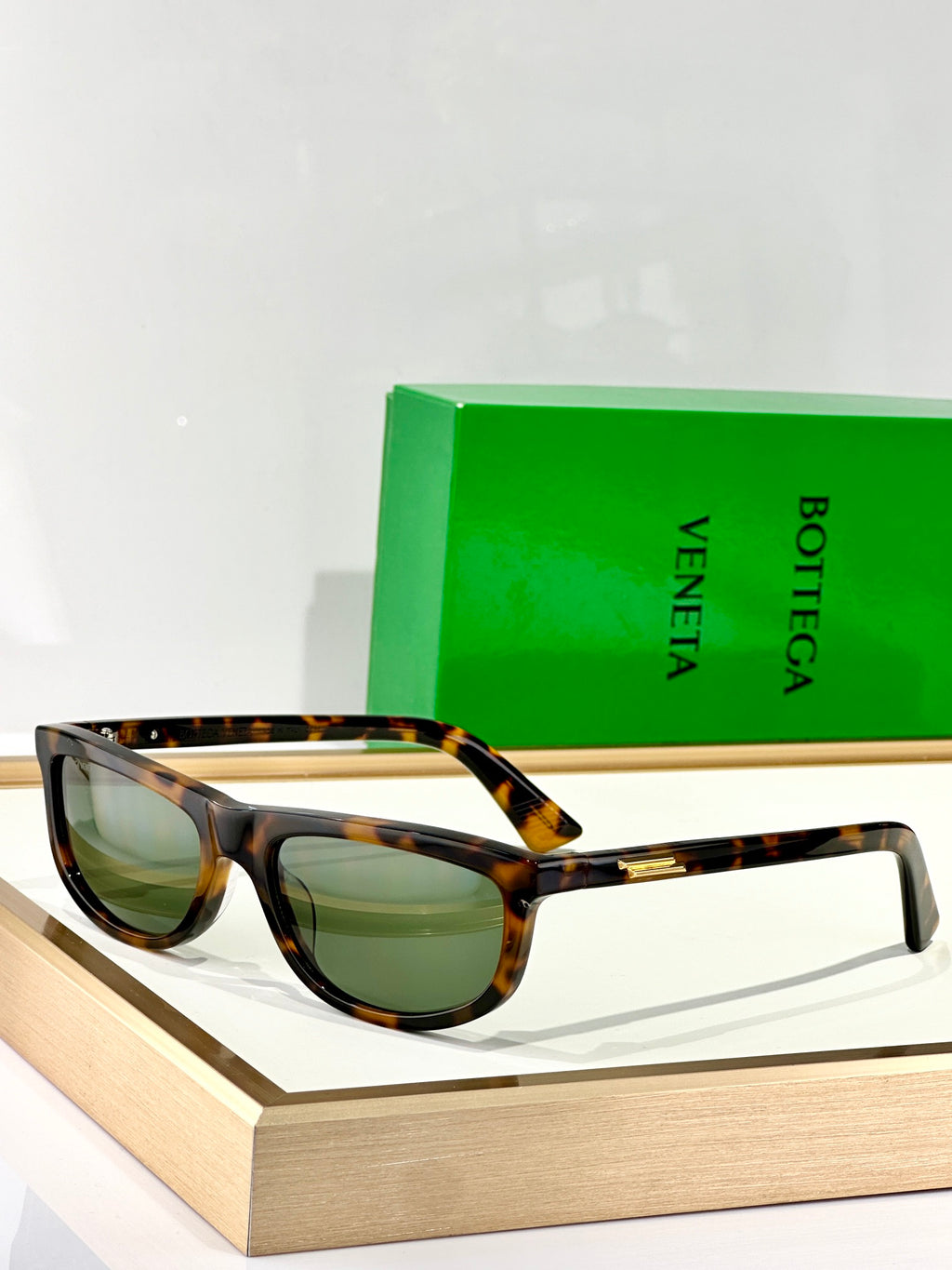 Bottega Veneta BV1327S Green Designer Sunglasses 58-17-125 mm - detail image 4