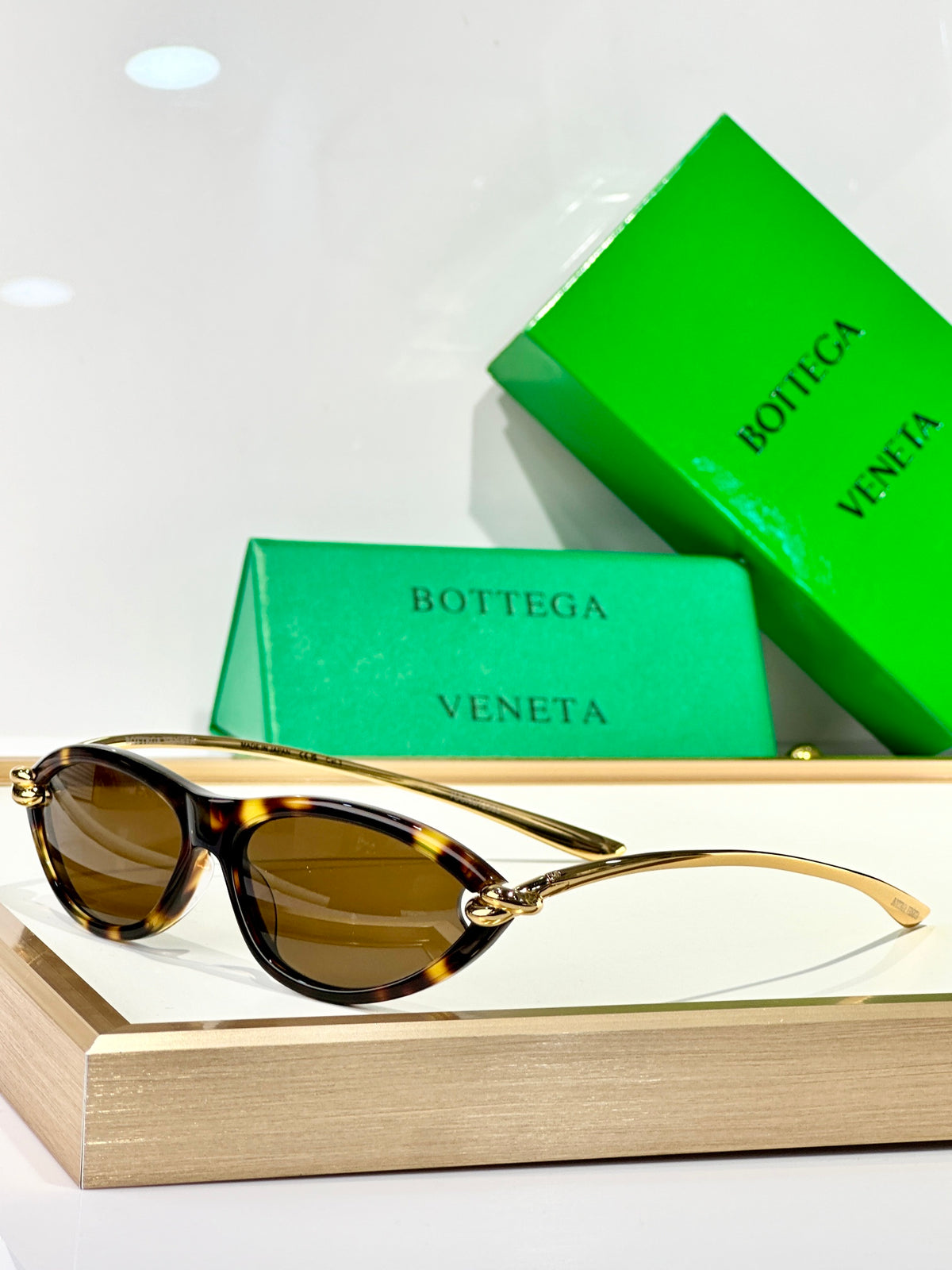 Bottega Veneta BV1390S Green Designer Sunglasses 56-14-145 mm - detail image 7