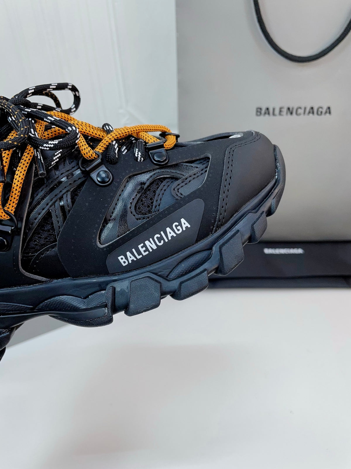 Balenciaga Black Designer Shoes Edition 4 - detail image 8