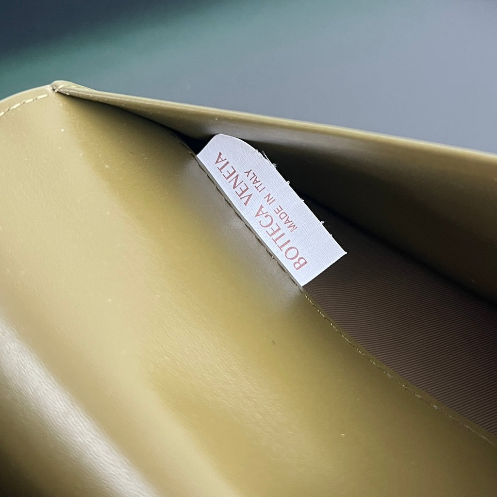 Bottega Veneta Gold & Olive Green Designer Wallet - detail image 9