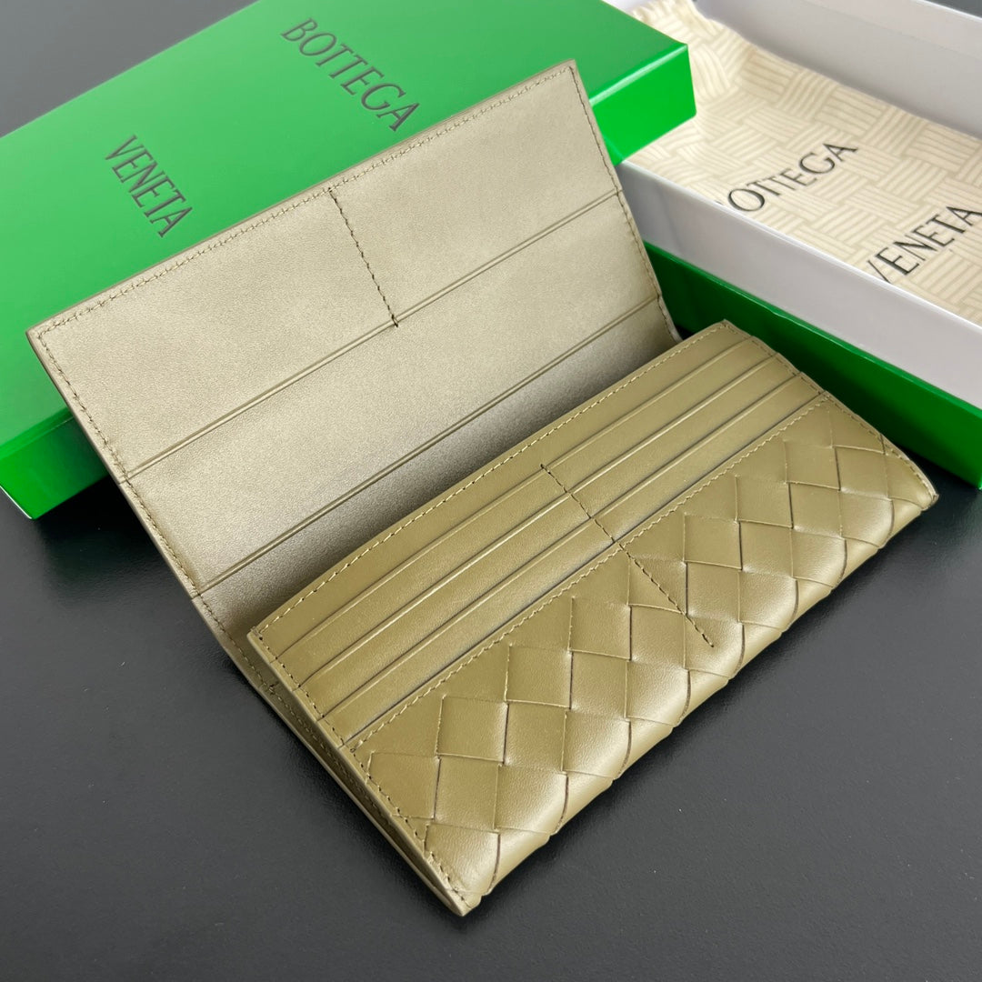 Bottega Veneta Gold & Olive Green Designer Wallet - detail image 6