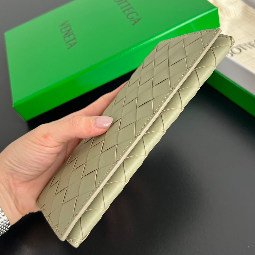 Bottega Veneta Green Designer Wallet Edition 10 - detail image 3