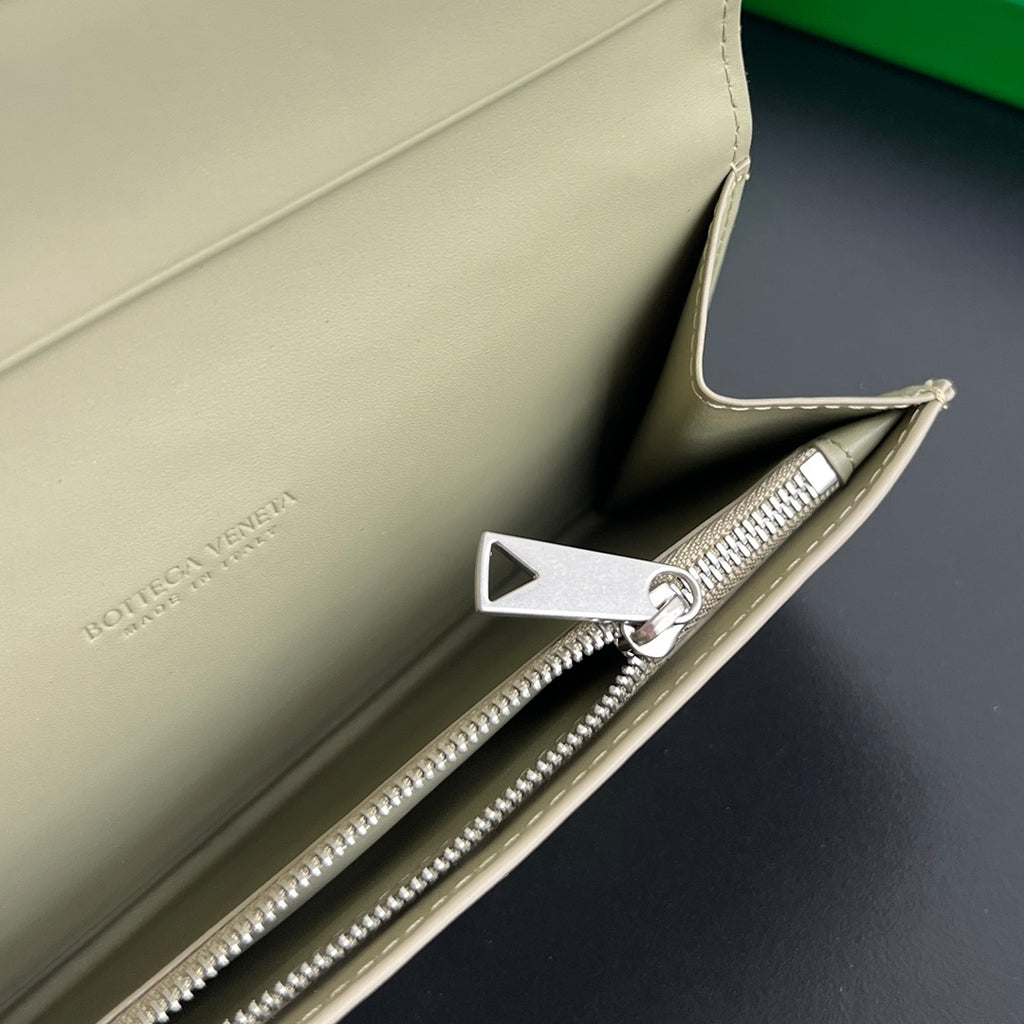 Bottega Veneta Green Designer Wallet Edition 10 - detail image 7