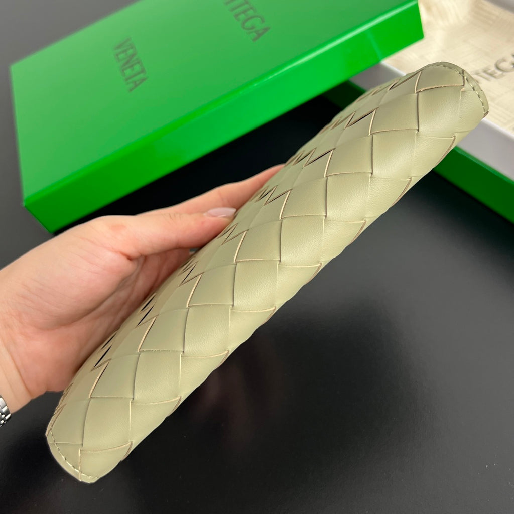 Bottega Veneta Green Designer Wallet Edition 10 - detail image 4
