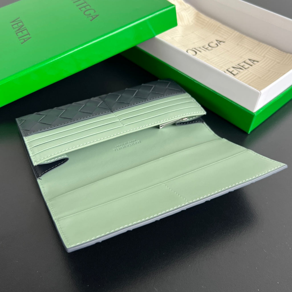 Bottega Veneta Charcoal Gray Designer Wallet Edition 2 - detail image 5
