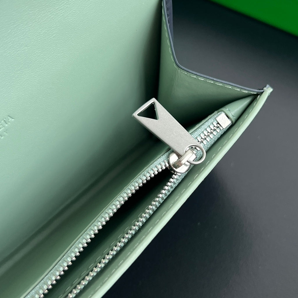 Bottega Veneta Charcoal Gray Designer Wallet Edition 2 - detail image 7