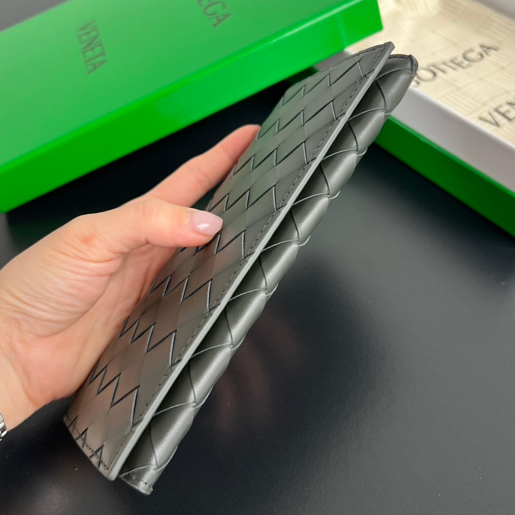 Bottega Veneta Charcoal Gray Designer Wallet - detail image 3