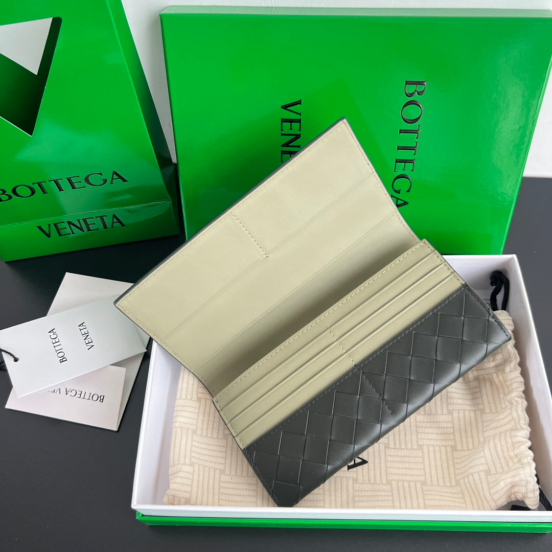 Bottega Veneta Dark Green Designer Wallet