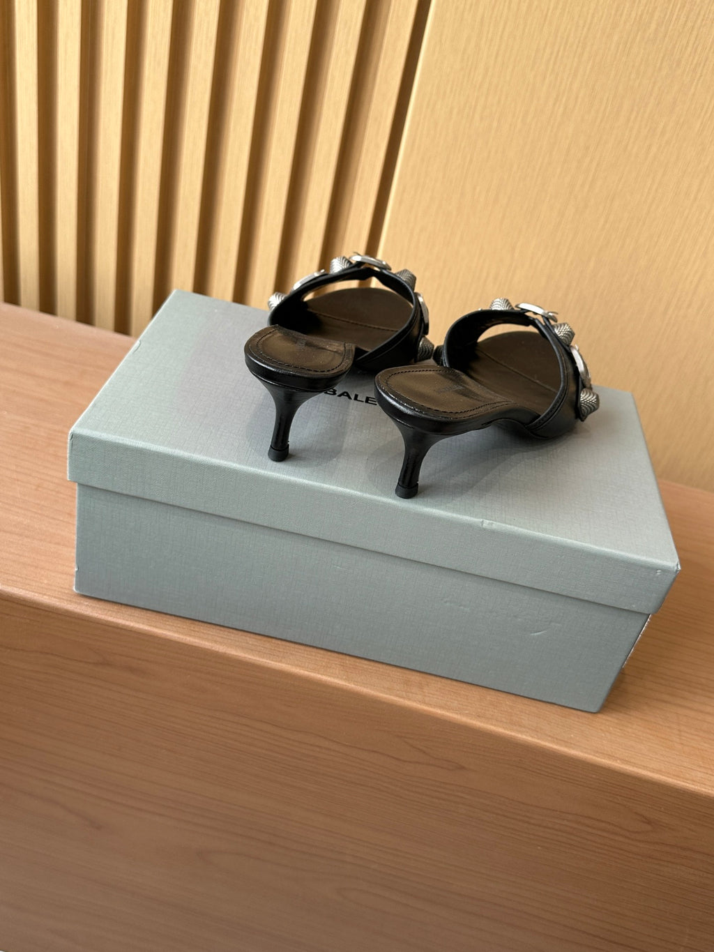 Balenciaga Black & Rose Gold Slides EU 35-39 - detail image 8