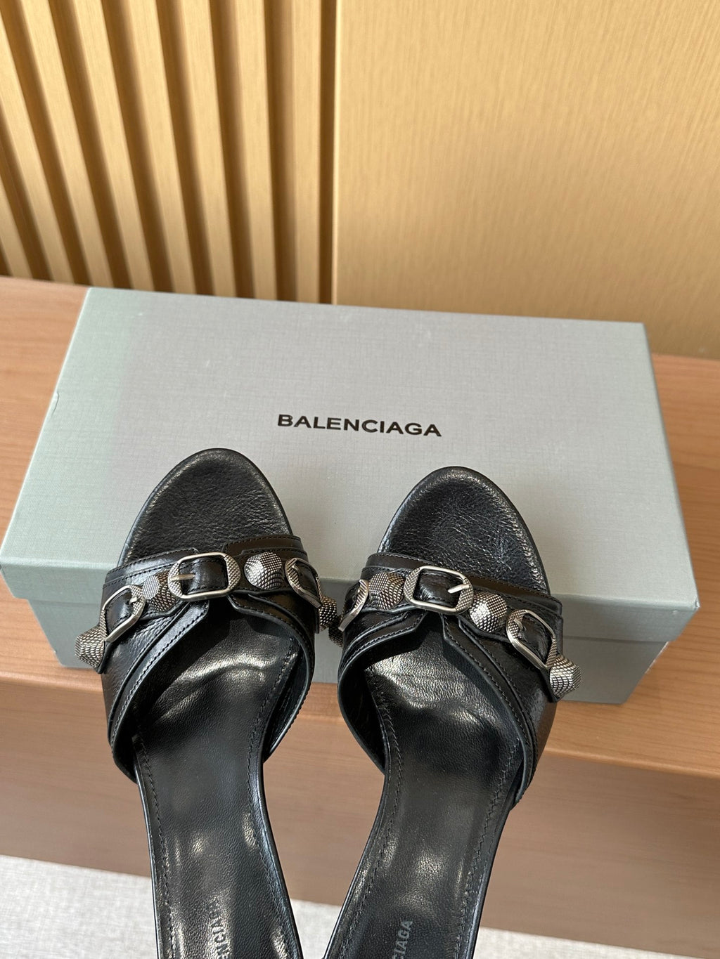 Balenciaga Black & Rose Gold Slides EU 35-39 - detail image 5