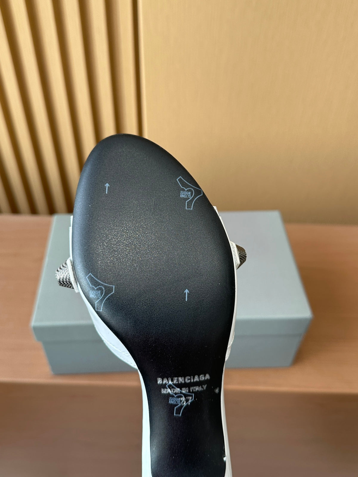 Balenciaga Brown Designer Shoes EU 35-39 Edition 3 - detail image 9
