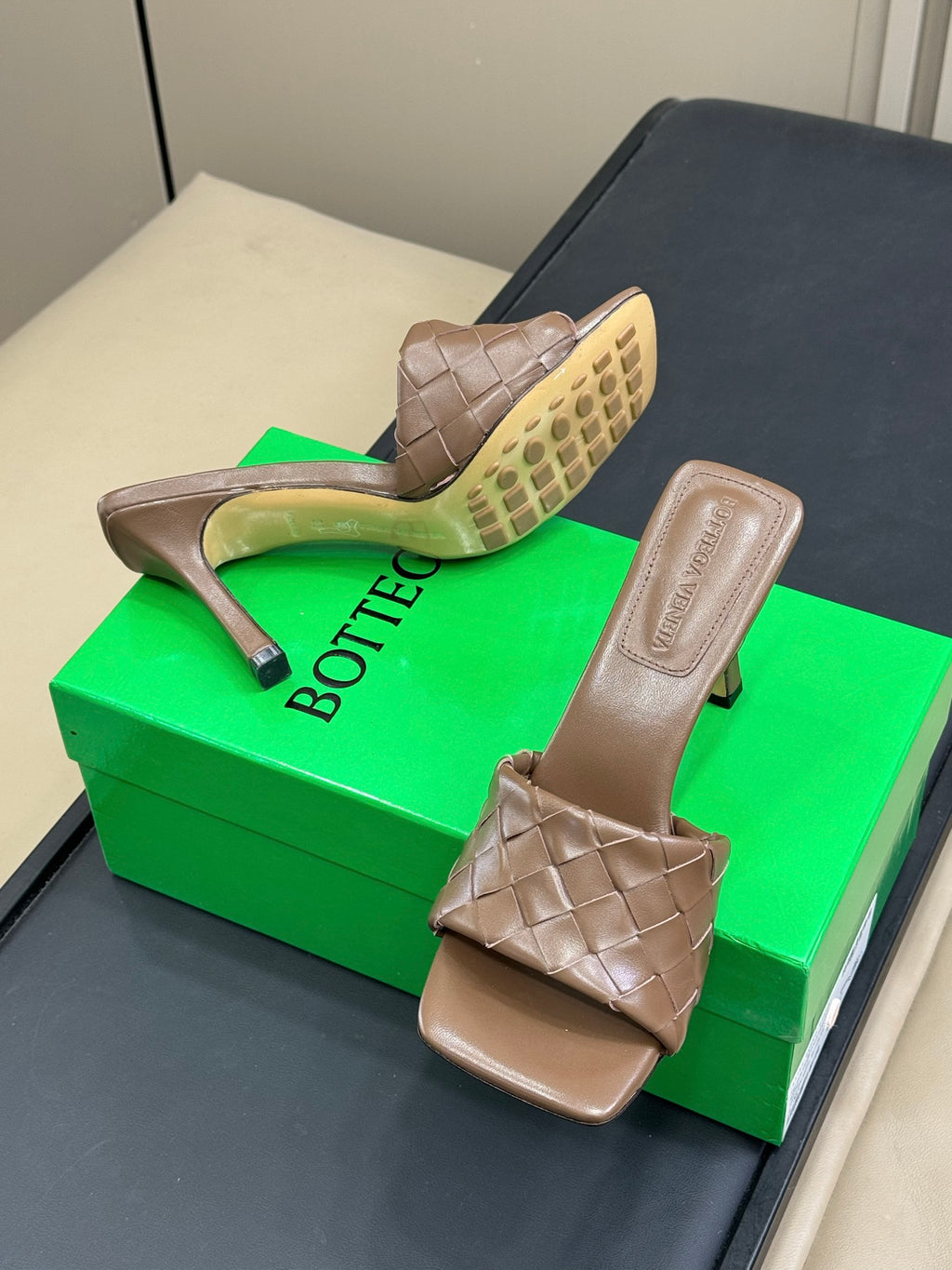 Bottega Veneta Green Flats EU 35-41 - detail image 5