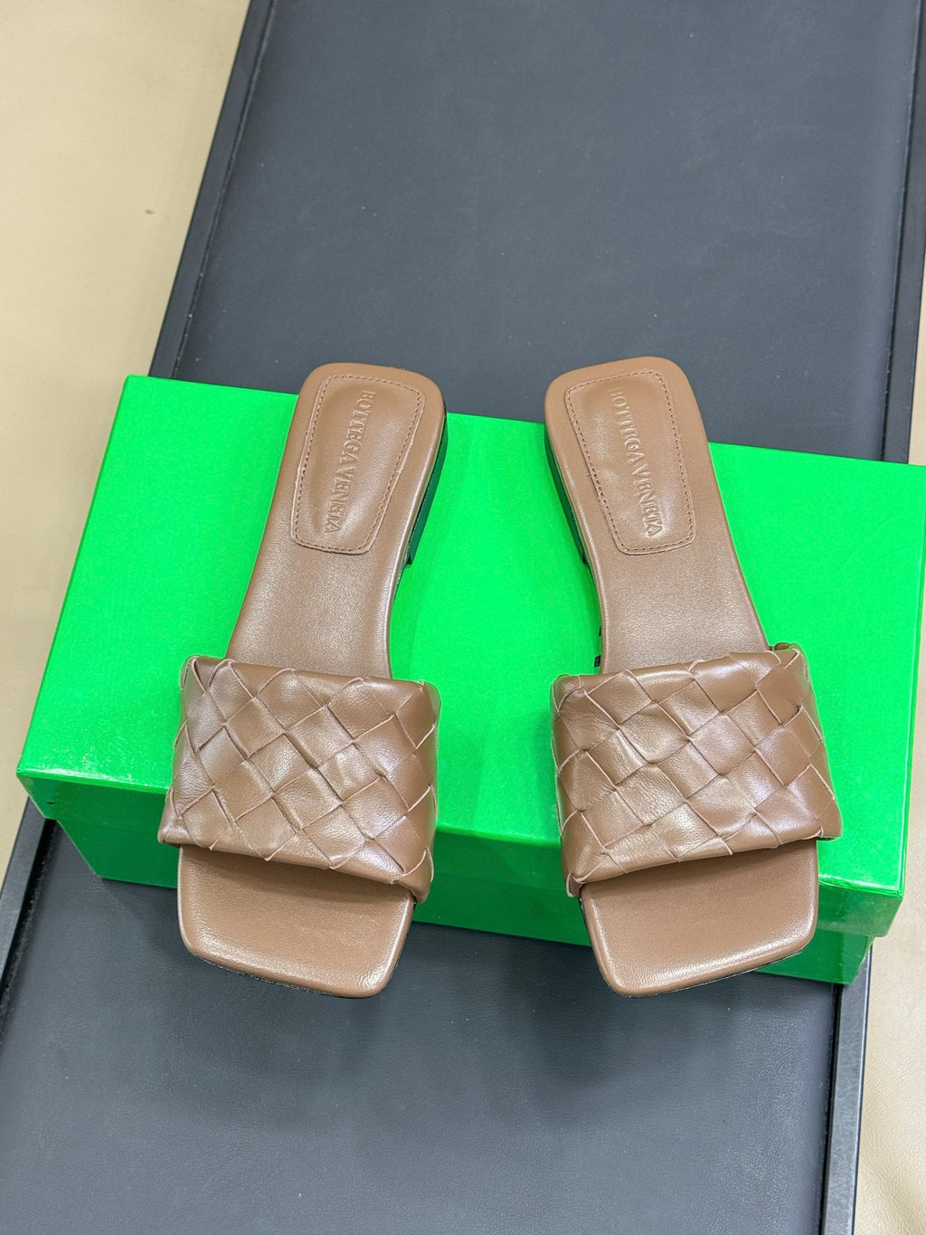 Bottega Veneta Green Flats EU 35-41 - detail image 6