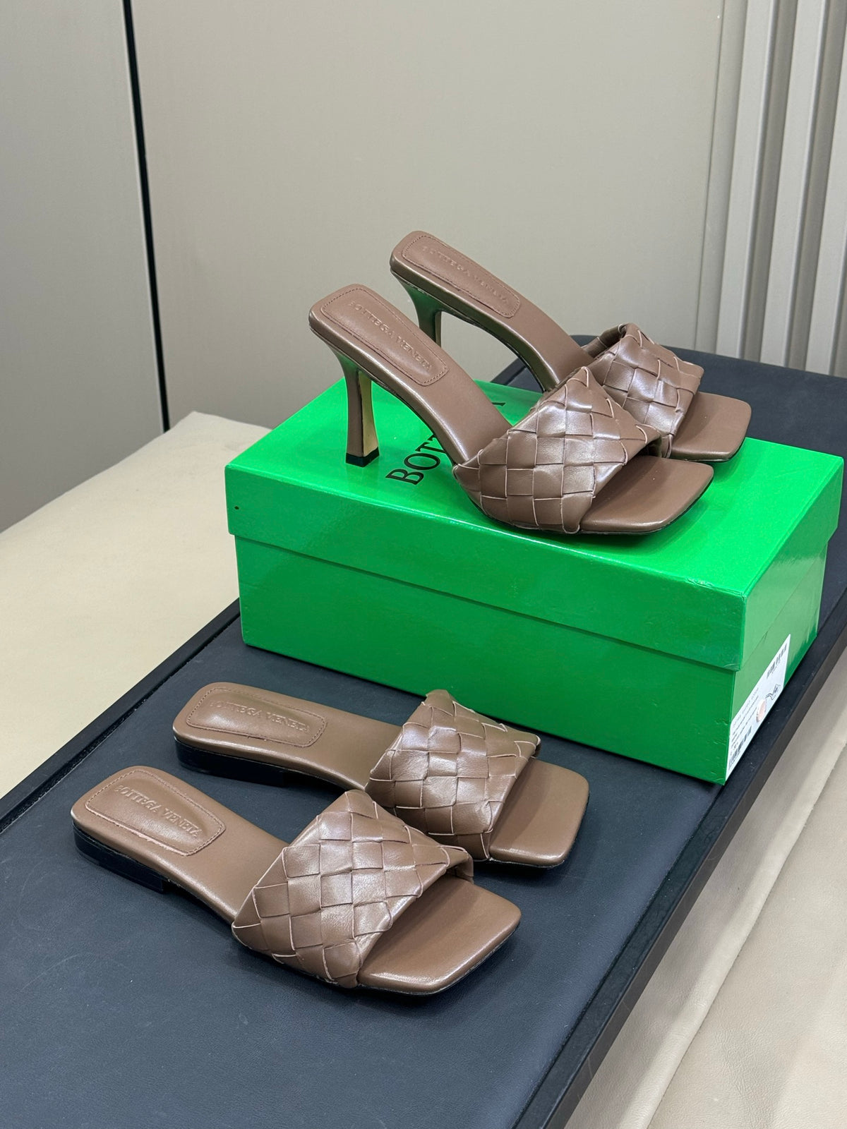 Bottega Veneta Green Flats EU 35-41