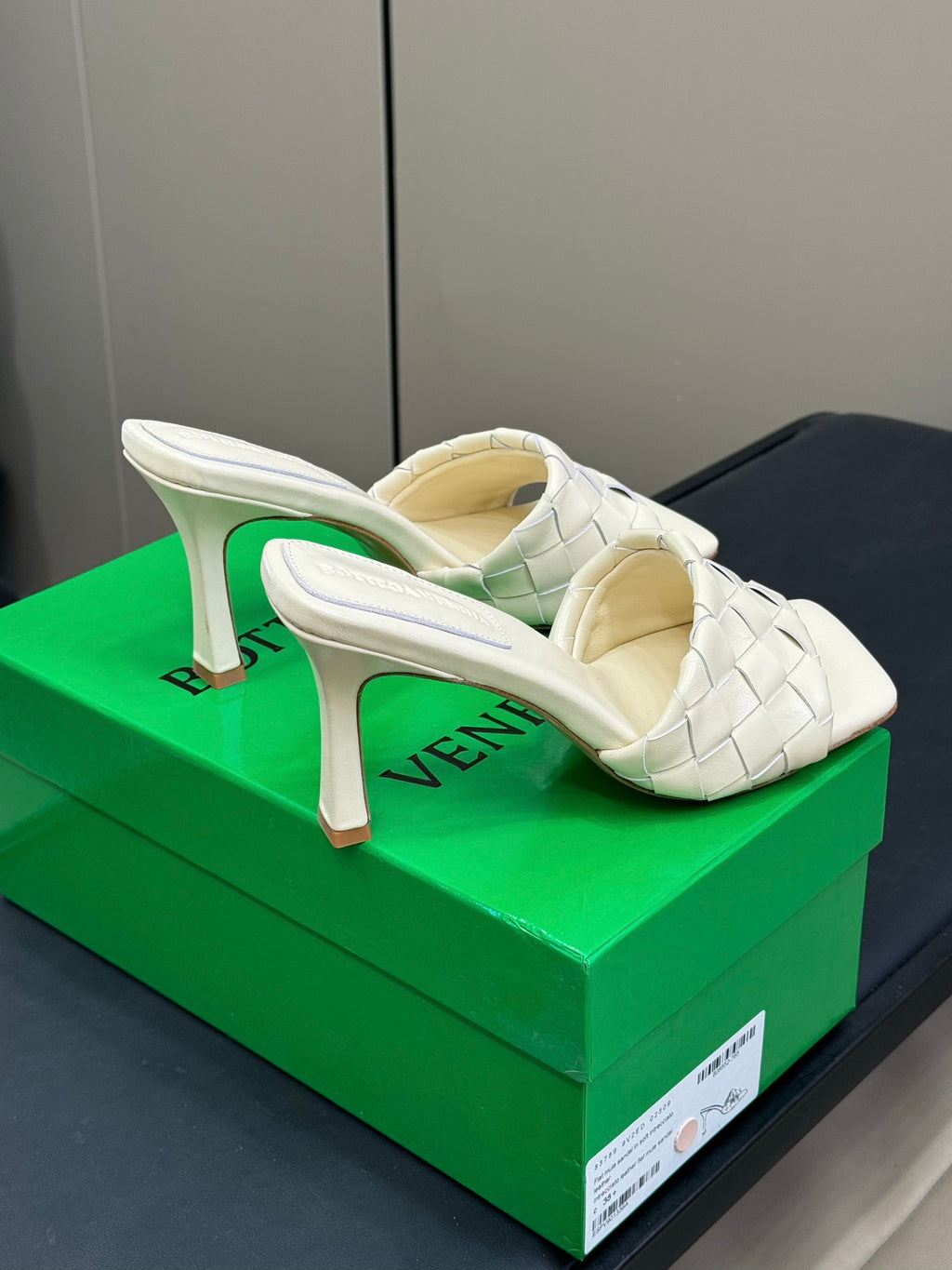 Bottega Veneta Black & Green Designer Shoes EU 35-41 Edition 19 - detail image 3