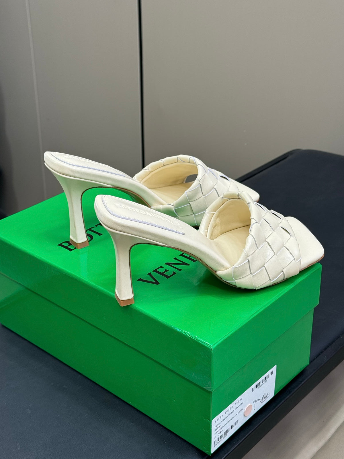 Bottega Veneta Black & Green Designer Shoes EU 35-41 Edition 19 - detail image 3