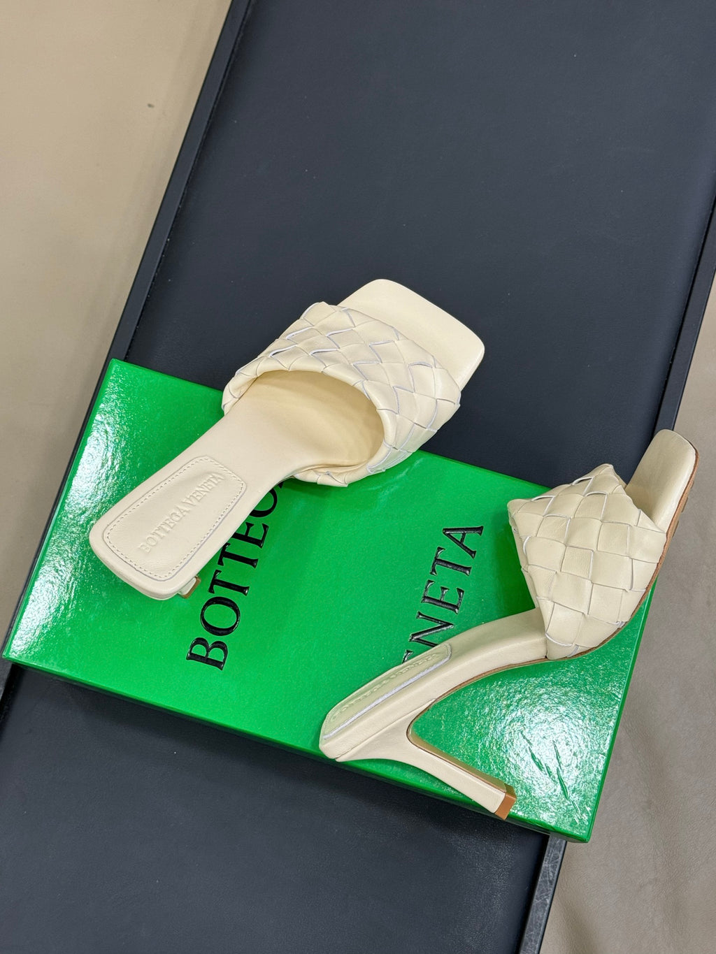Bottega Veneta Black & Green Designer Shoes EU 35-41 Edition 19 - detail image 4