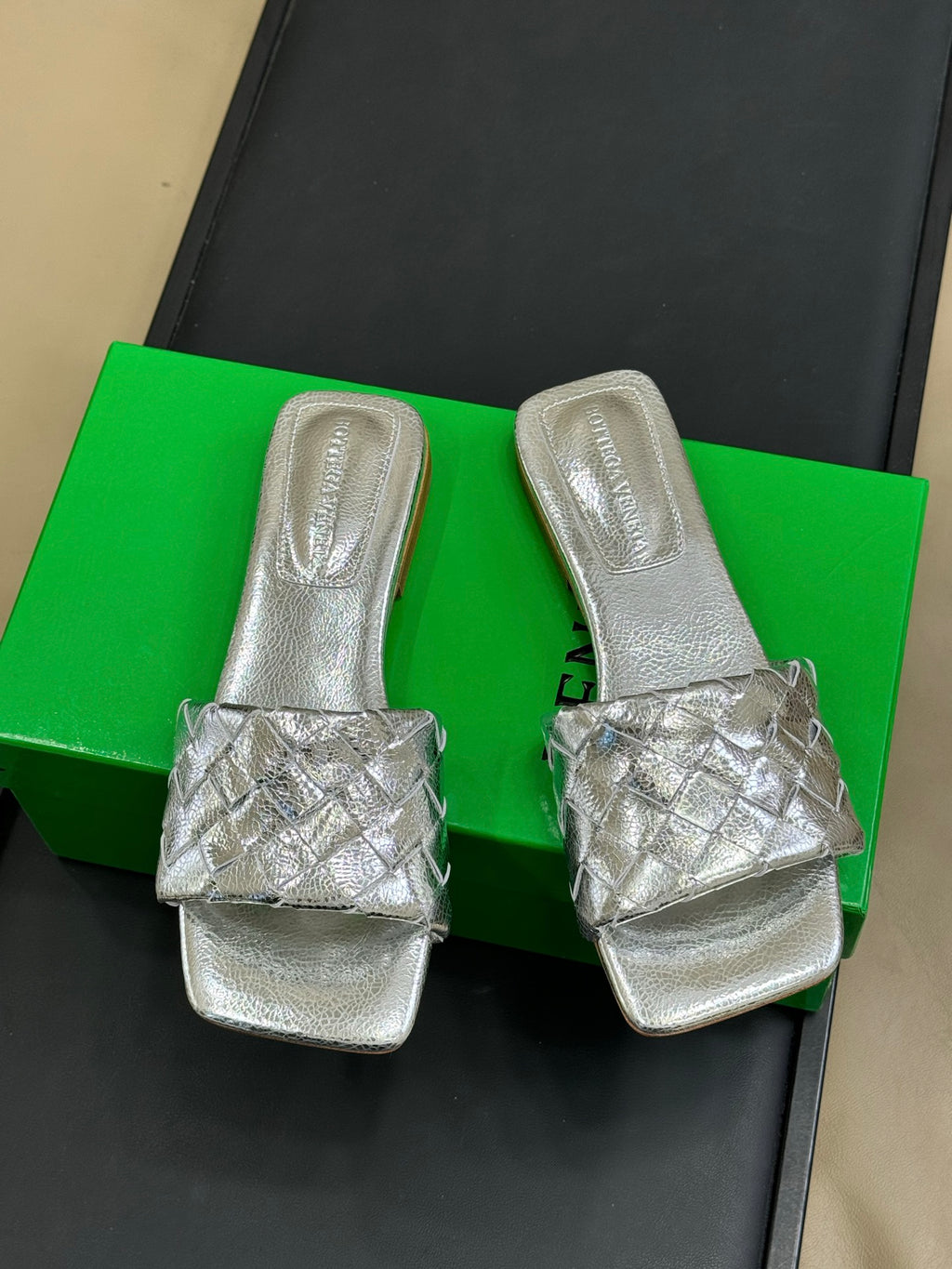 Bottega Veneta Black & Green Designer Shoes EU 35-41 Edition 18 - detail image 6